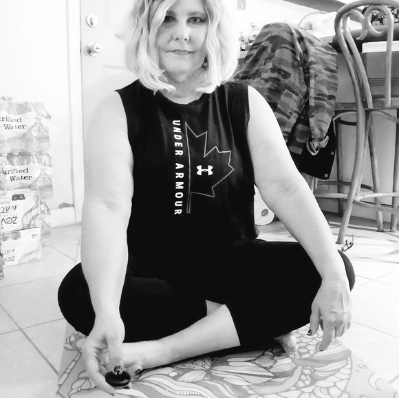 Meet your Posher, Dolly - Picture 7 of 12